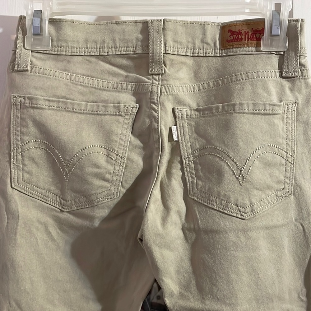 Levi’s 524 skinny low rise